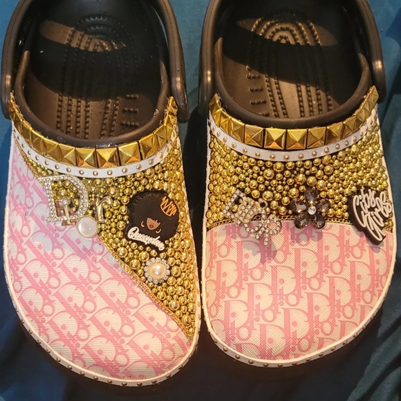 Custom crocs - Picture 8 of 12